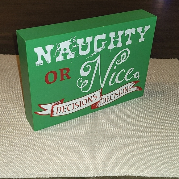 Naughty or Nice Distressed Rectangular Holiday Sign - Picture 1 of 4